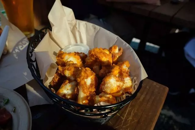 Arthur Mac’s Tap and Snack