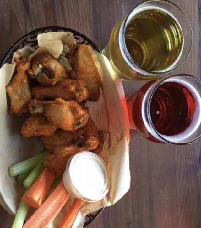 Arthur Mac’s Tap and Snack