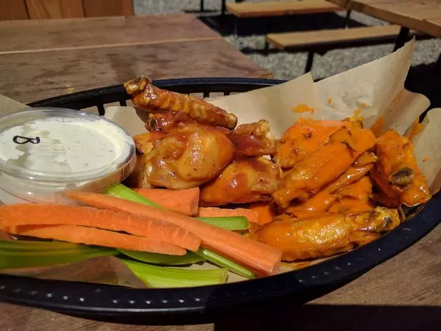 Arthur Mac’s Tap and Snack