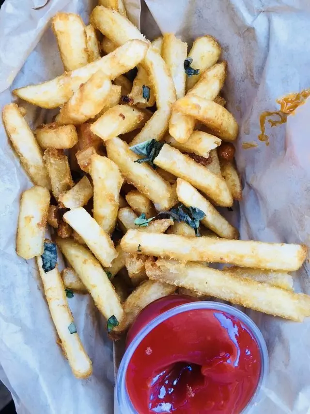 Arthur Mac’s Tap and Snack