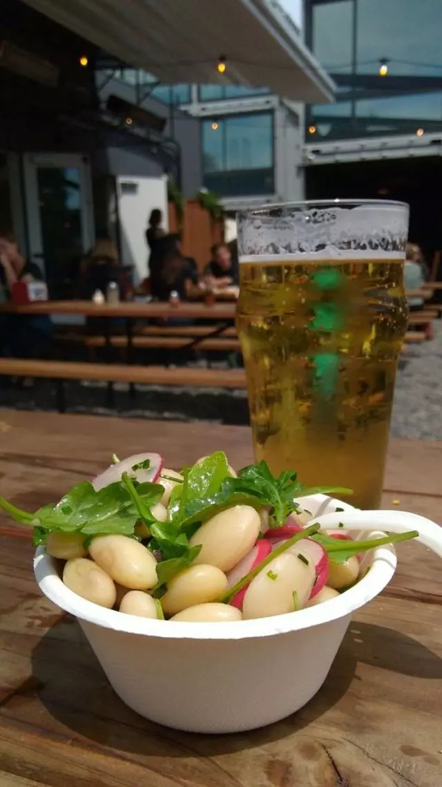 Arthur Mac’s Tap and Snack
