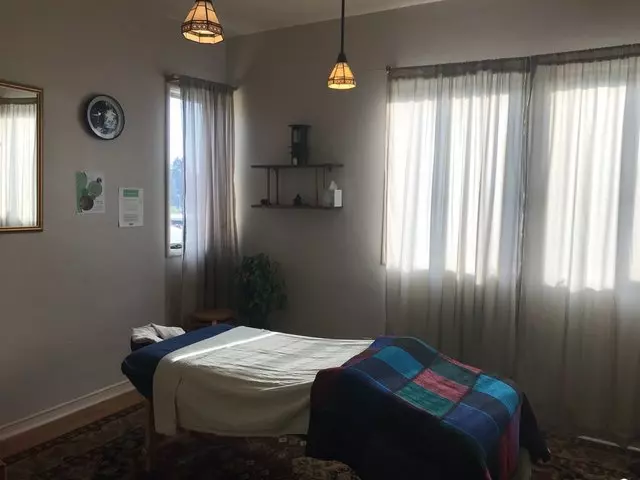 McKinnon Body Therapy Center