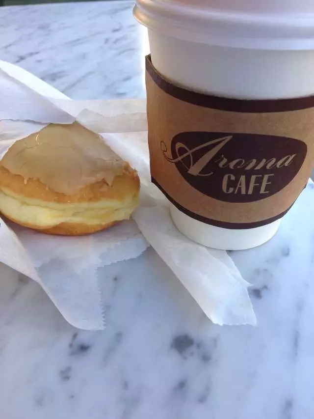 Aroma Bakery & Cafe