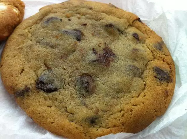 Aroma Bakery & Cafe