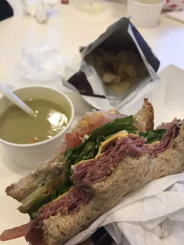 Aroma Bakery & Cafe