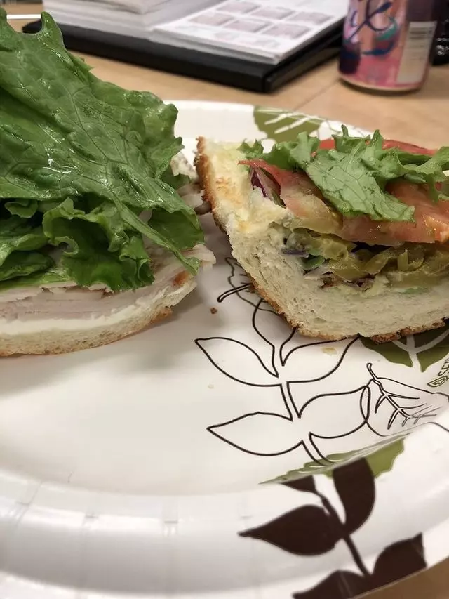 Aroma Bakery & Cafe