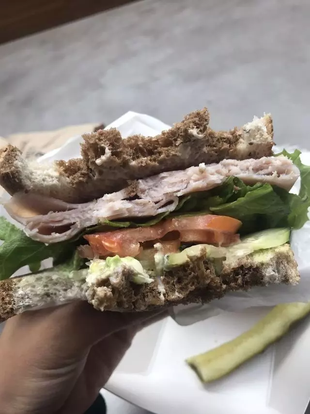 Aroma Bakery & Cafe