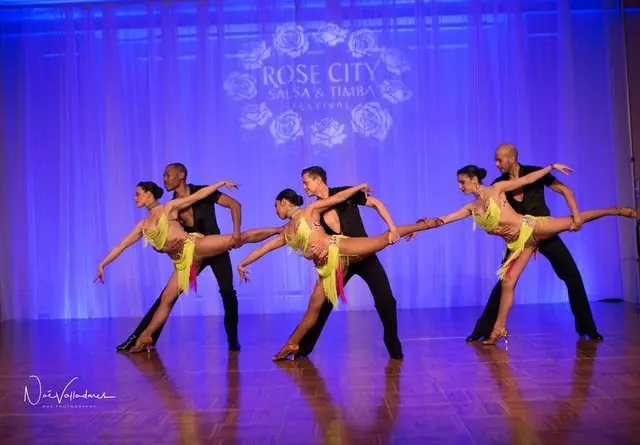 Salsamania Dance Company