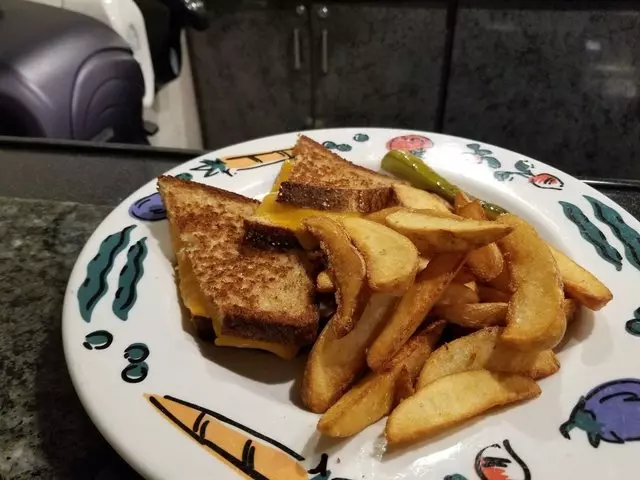 150 Bistro Restaurant Bar & Grill