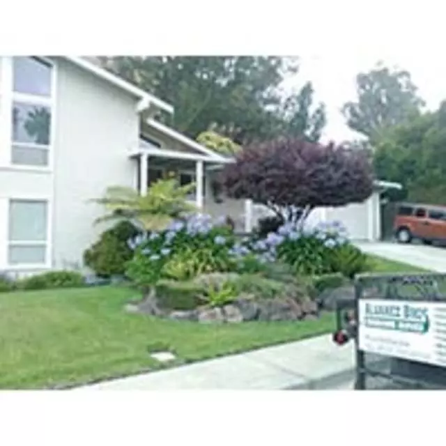 Alvarez Brothers Gardening Service