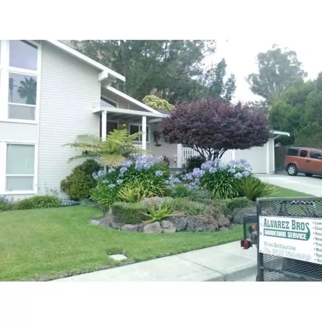 Alvarez Brothers Gardening Service