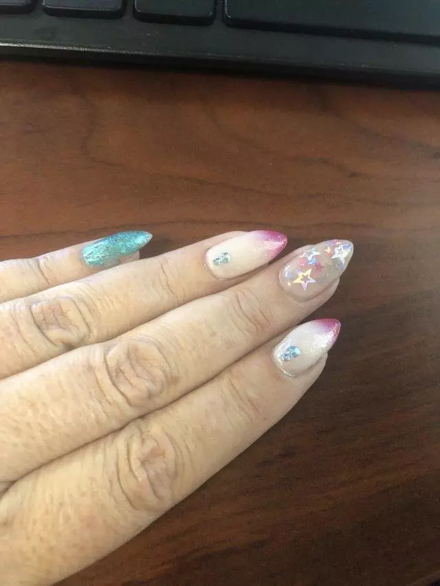 Amber’s Essential Touch