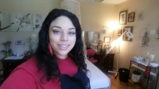 Amber’s Essential Touch