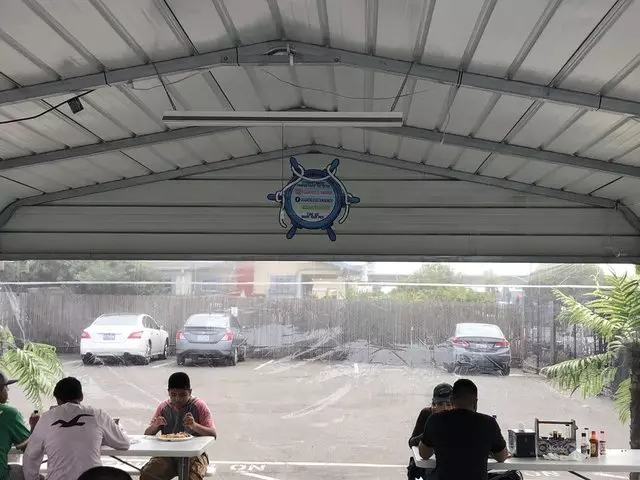 Aguachiles El Tamarindo