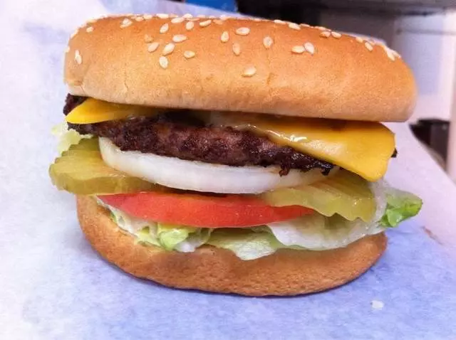 1/4 LB Giant Burger