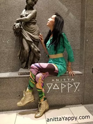 Anitta Yappy Massage