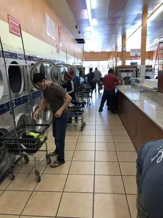 H&M Laundromat