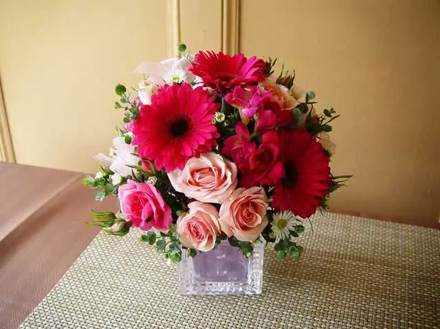 Apple Blossom Florist