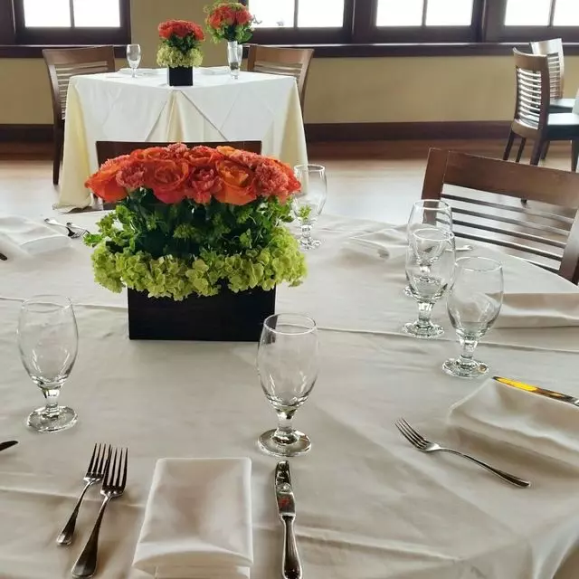 Apple Blossom Florist