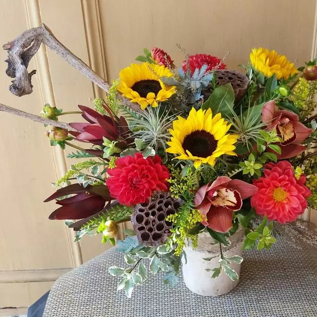 Apple Blossom Florist