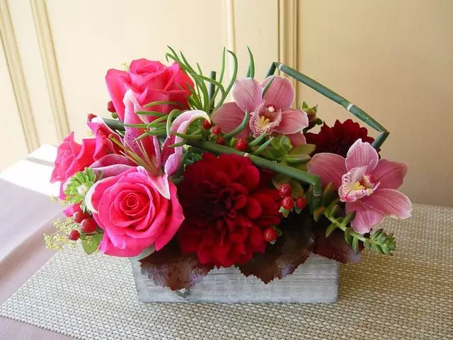 Apple Blossom Florist