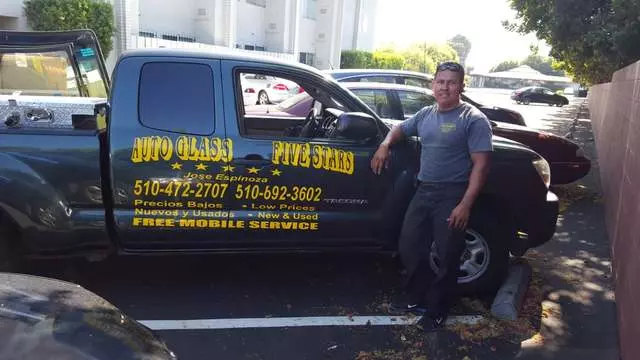 Auto Glass Five Stars