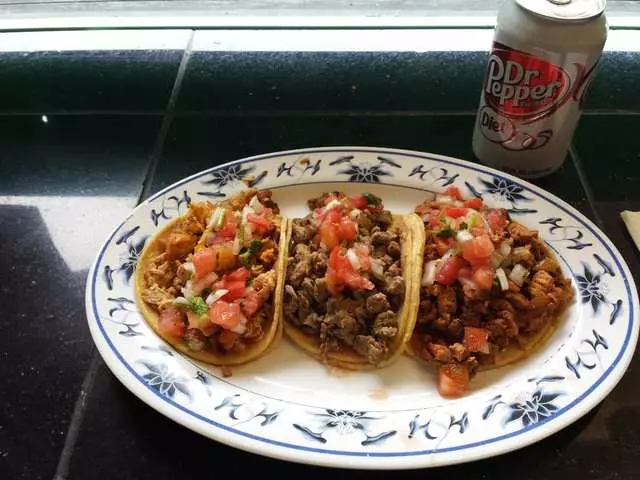 Taqueria Las Comadres
