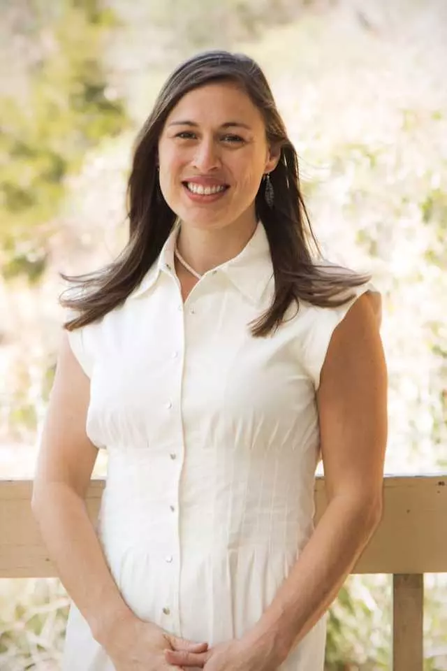 Jacqueline Blakely, ND, LAc