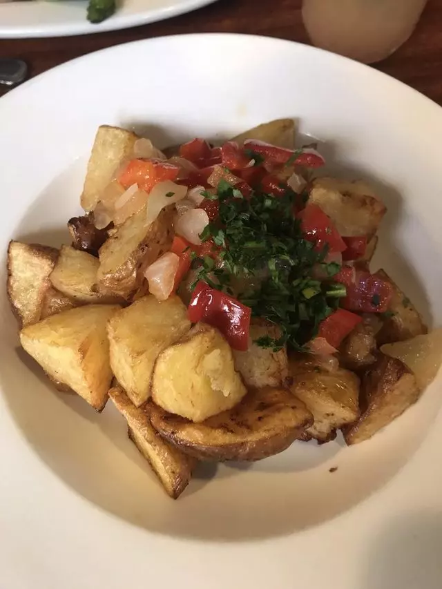 Aunt Mary’s Café