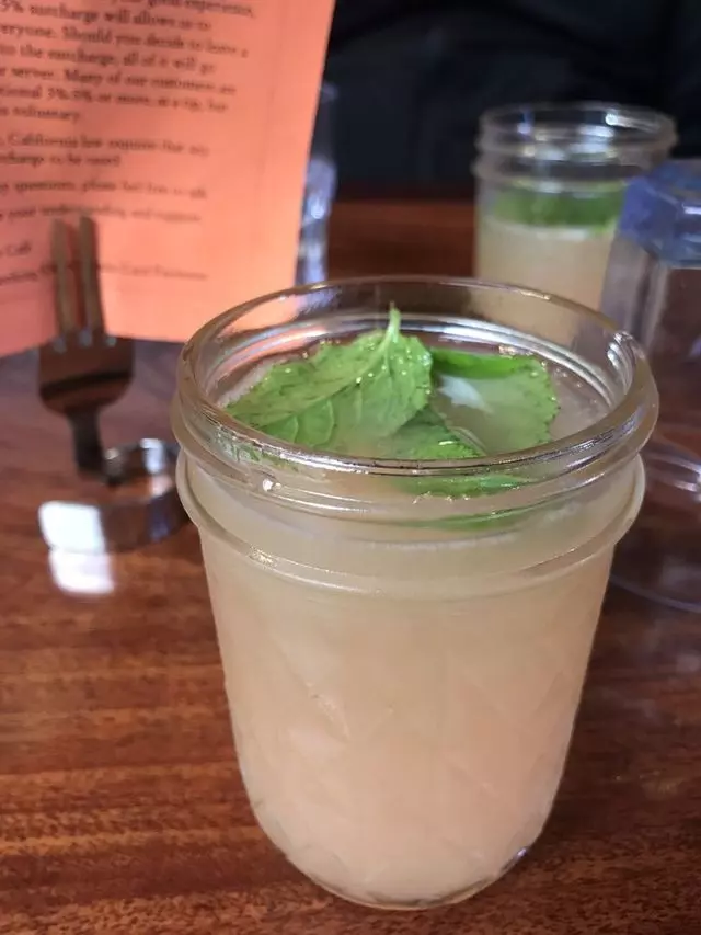 Aunt Mary’s Café