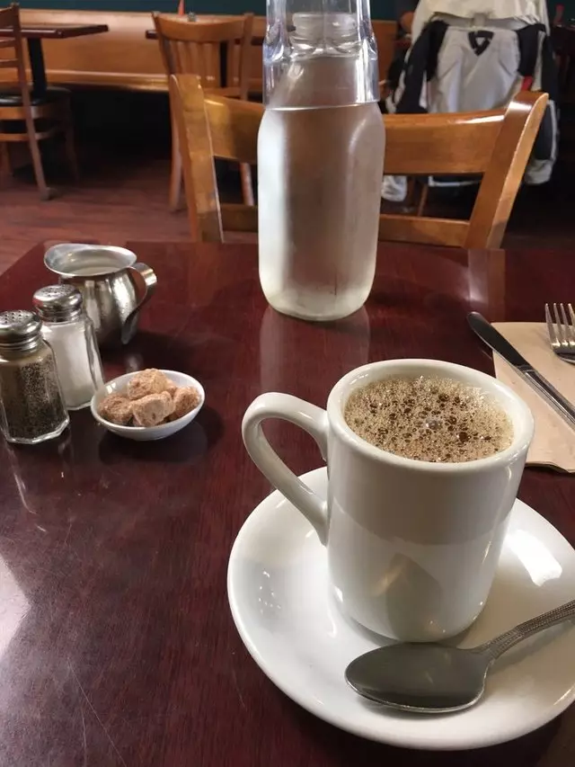 Aunt Mary’s Café