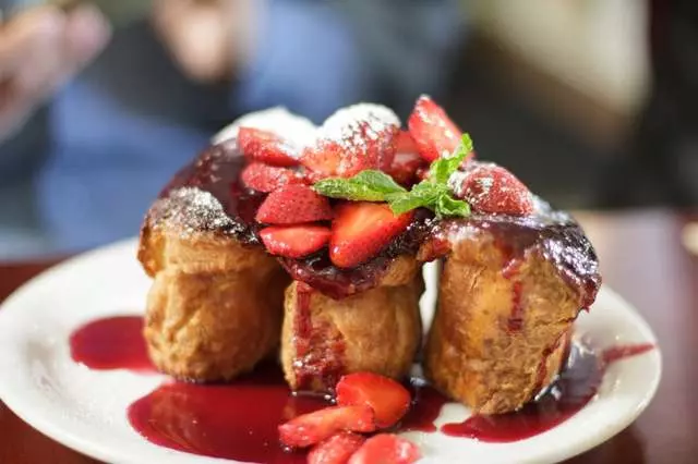 Aunt Mary’s Café