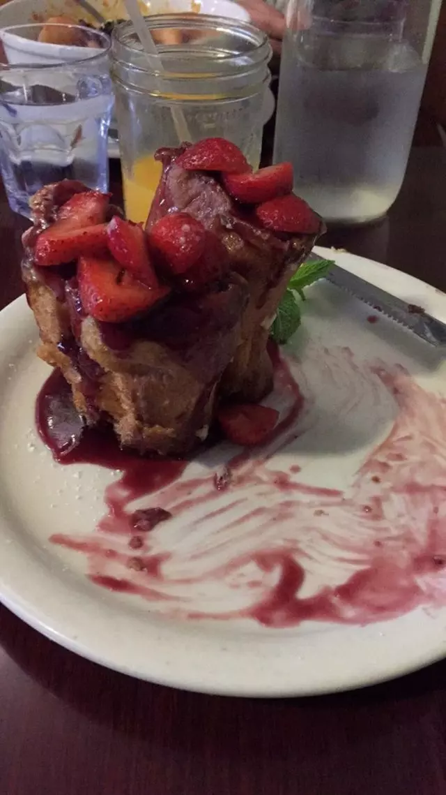 Aunt Mary’s Café