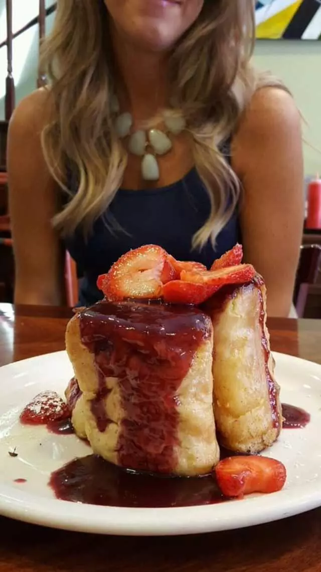 Aunt Mary’s Café