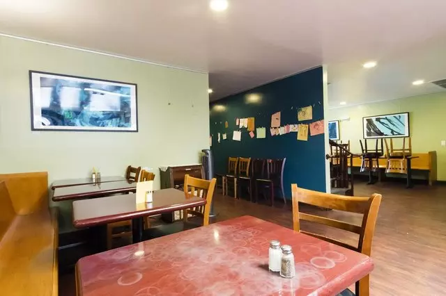 Aunt Mary’s Café