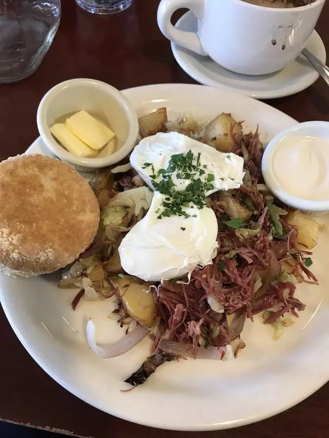 Aunt Mary’s Café