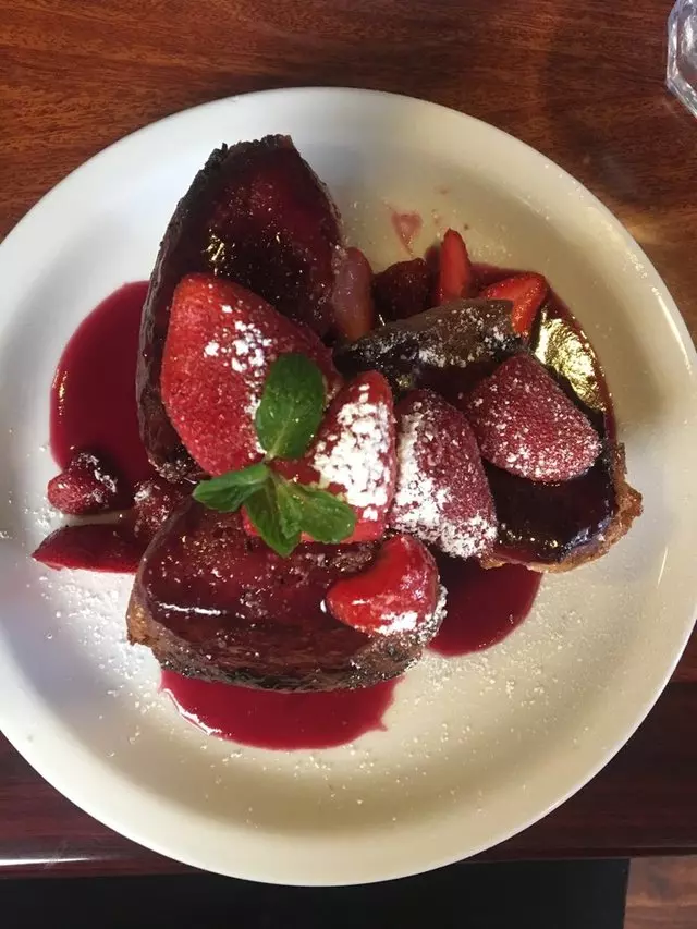 Aunt Mary’s Café