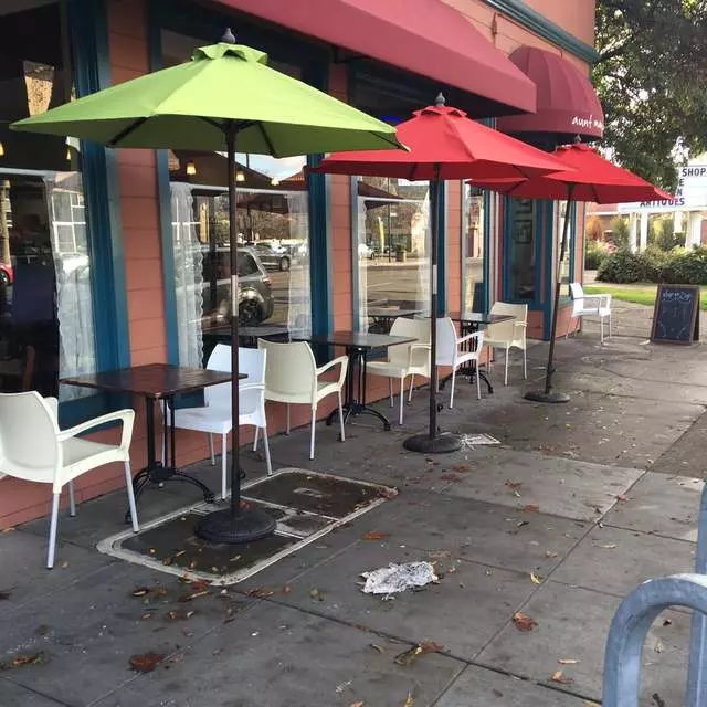 Aunt Mary’s Café