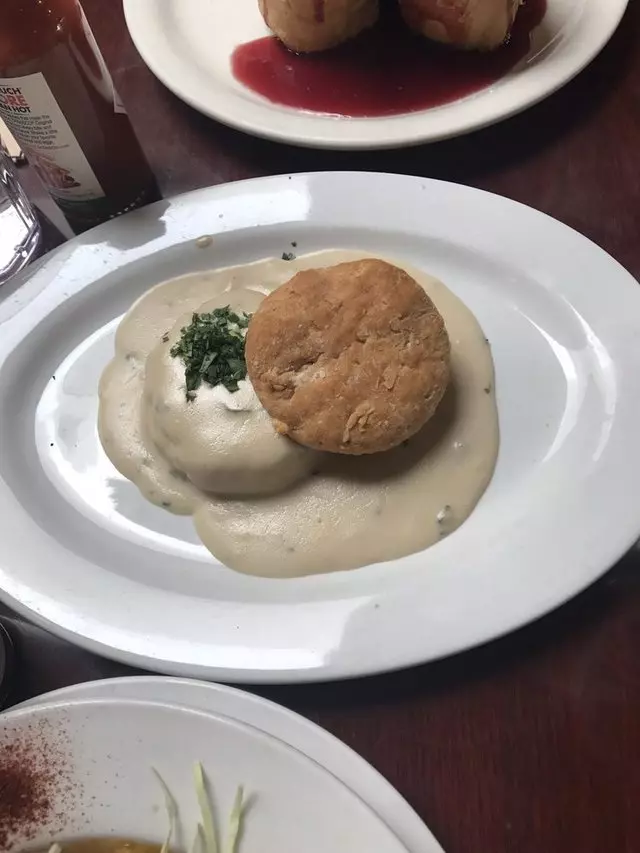 Aunt Mary’s Café