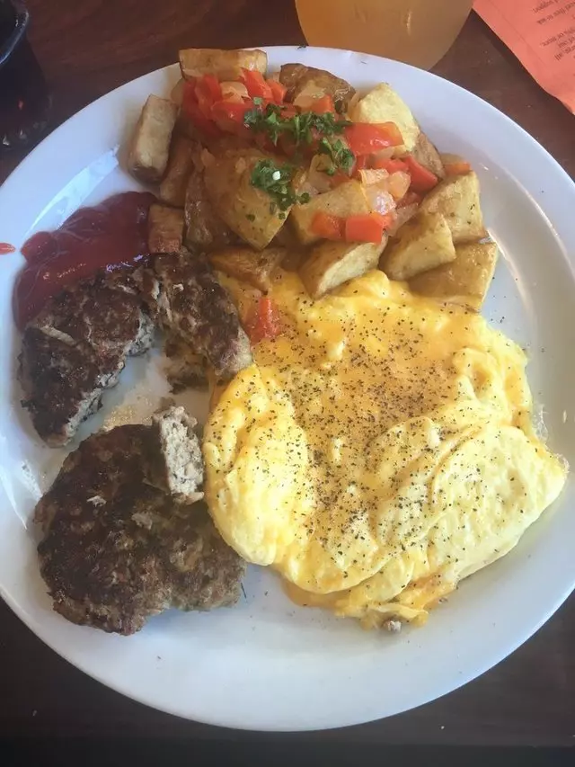 Aunt Mary’s Café