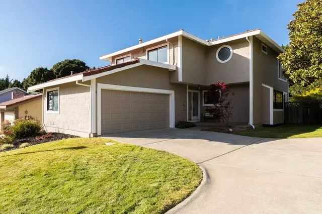 April Howell Young - Red Oak Realty
