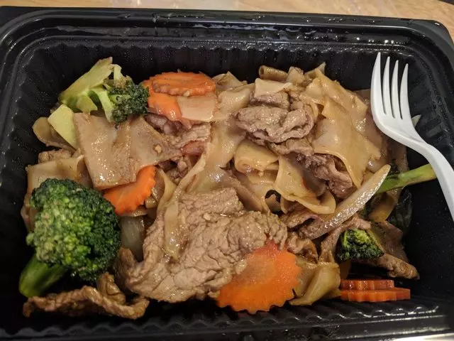 3 Seasons Thai Bistro