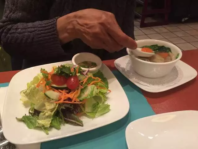 3 Seasons Thai Bistro