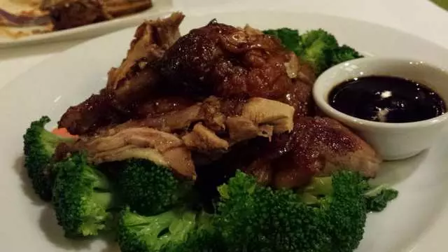 3 Seasons Thai Bistro