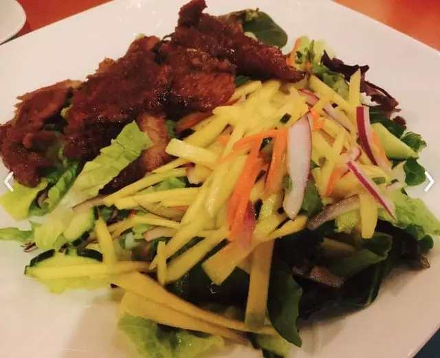3 Seasons Thai Bistro