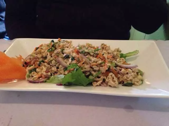 3 Seasons Thai Bistro
