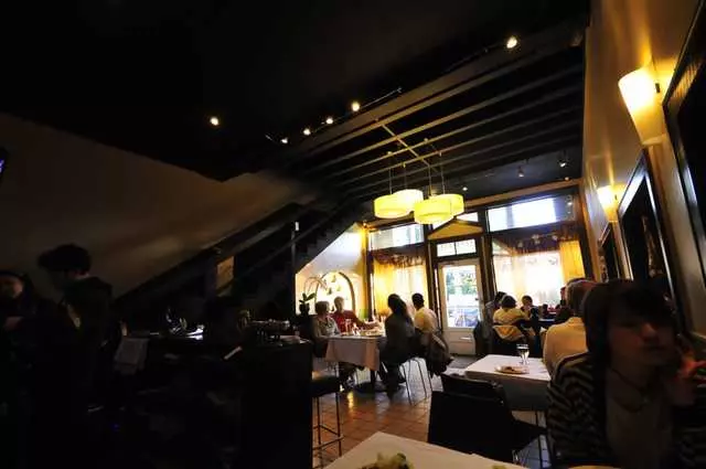 3 Seasons Thai Bistro