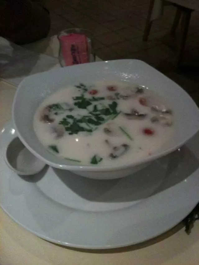 3 Seasons Thai Bistro