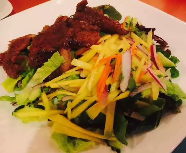 3 Seasons Thai Bistro