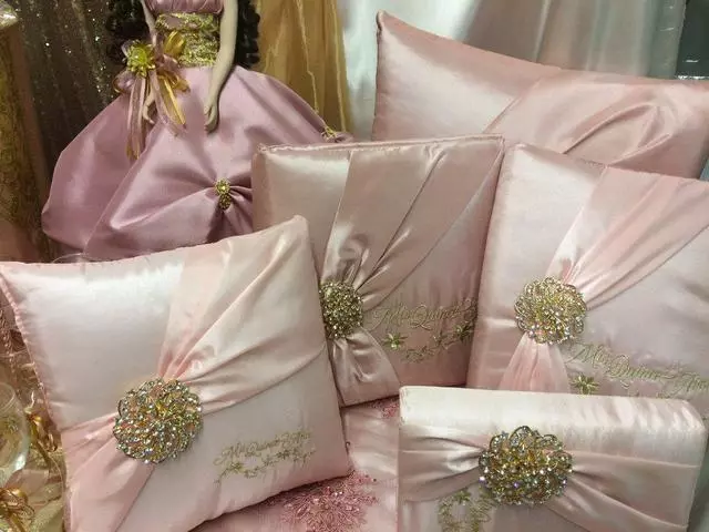 Alma’s Bridal & Flowers